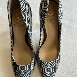 Vince Camuto Black and White Women's Shoes